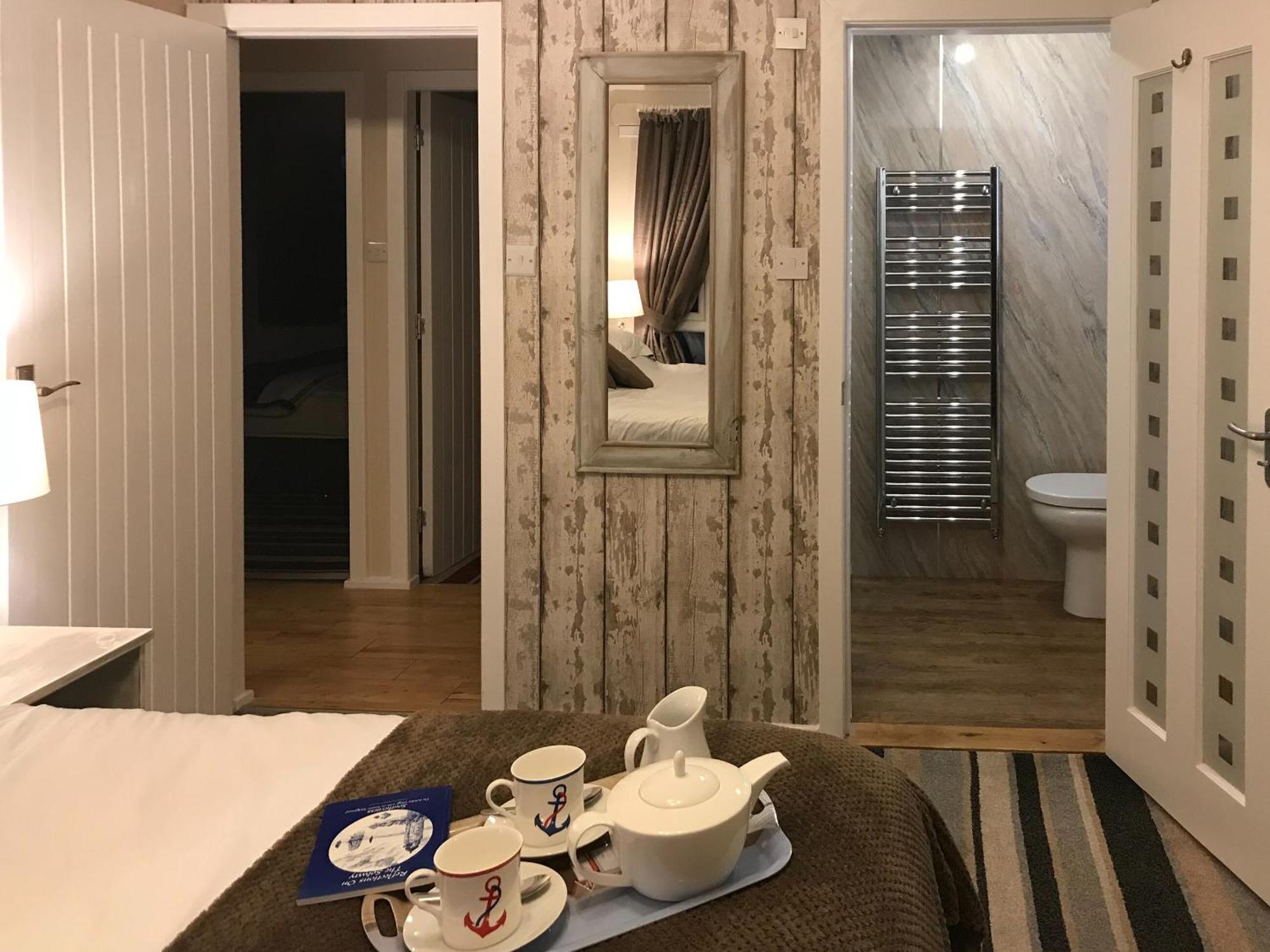 Driftwood Villa Mainsriddle ภายนอก รูปภาพ
